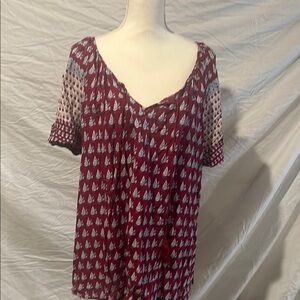 Women's Red Patterned Top